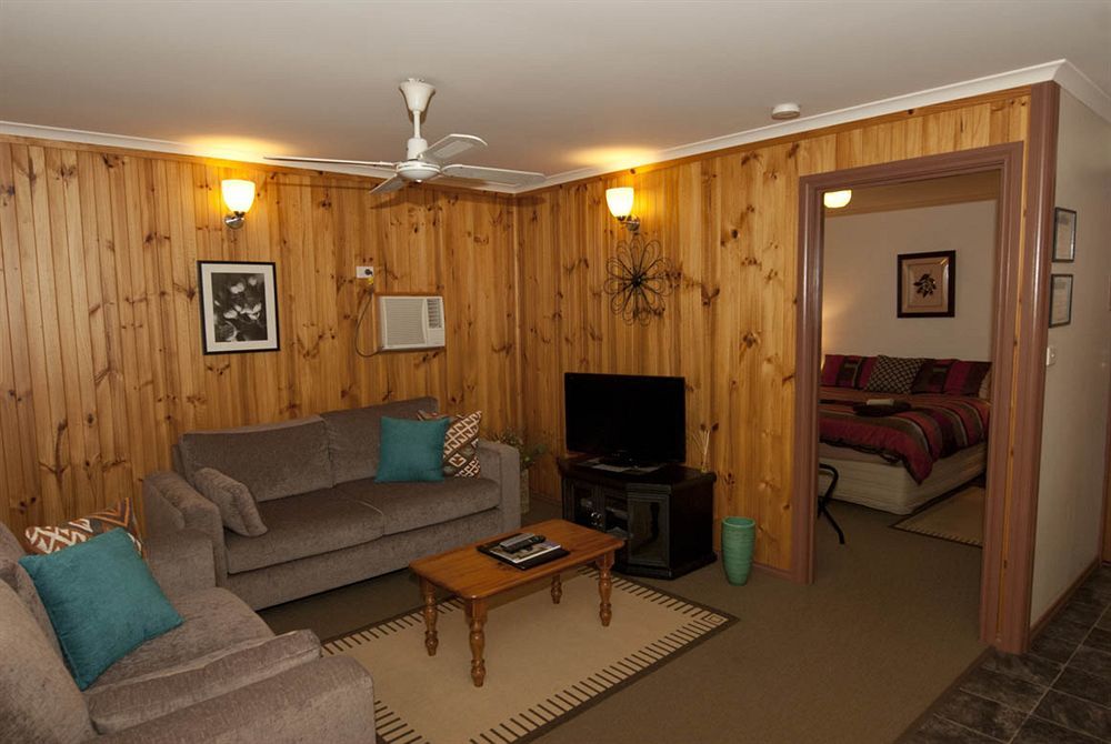 Ficifolia Lodge Parndana Экстерьер фото